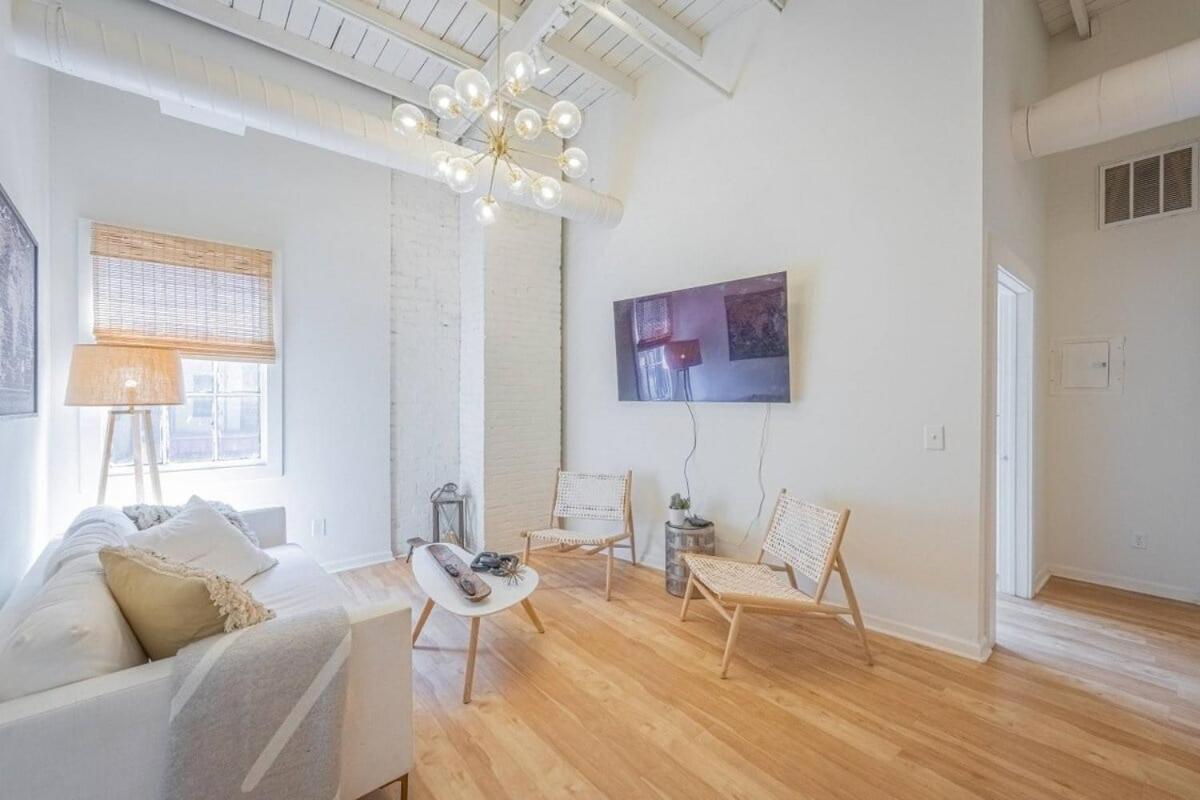 Apartamento Darlin' Downtown Dawghouse Athens Exterior foto
